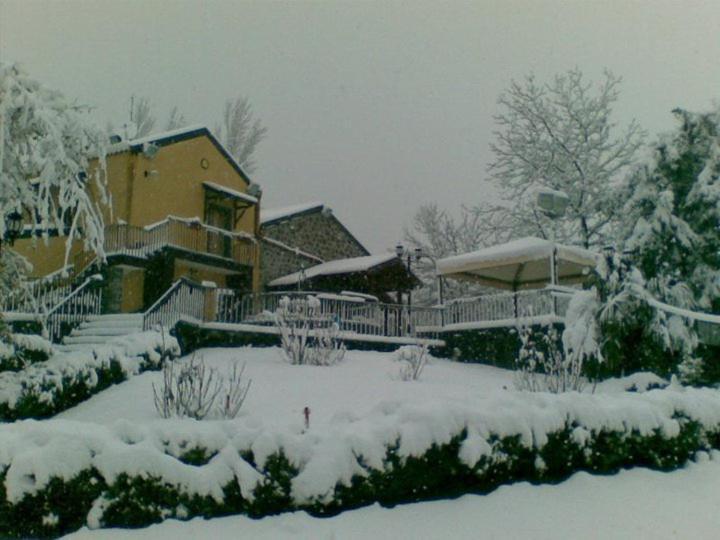 Ai Vecchi Crateri Casa de hóspedes SantʼAlfio Exterior foto