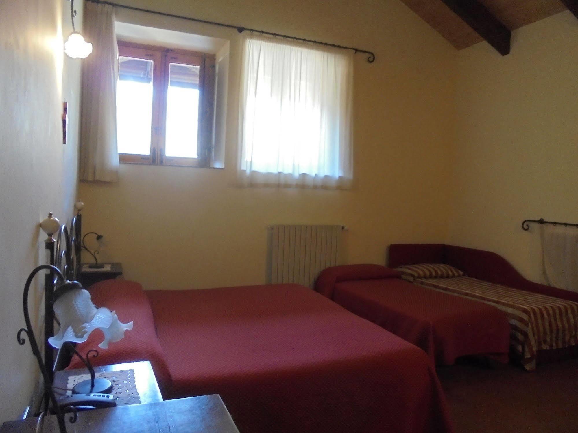 Ai Vecchi Crateri Casa de hóspedes SantʼAlfio Exterior foto